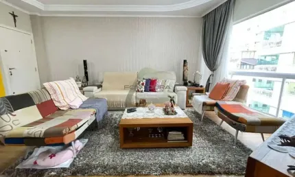Apartamento com 3 quartos à venda na Rua 207, 240, Meia Praia, Itapema por R$ 1.470.000