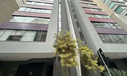 Apartamento com 3 quartos à venda na Rua 207, 155, Meia Praia, Itapema por R$ 1.270.000