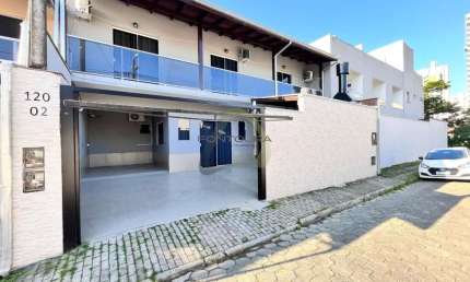 Casa em condomínio fechado com 3 quartos à venda na Rua 702B, 120, Varzea, Itapema por R$ 1.100.000
