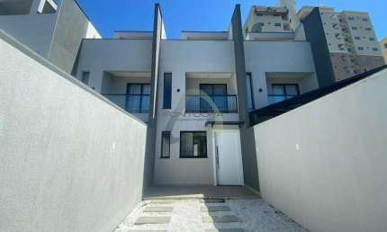 Casa em condomínio fechado com 2 quartos à venda na Rua 418, 1940, Morretes, Itapema por R$ 650.000