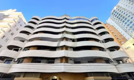 Apartamento com 3 quartos à venda na Rua 207, 125, Meia Praia, Itapema por R$ 960.000