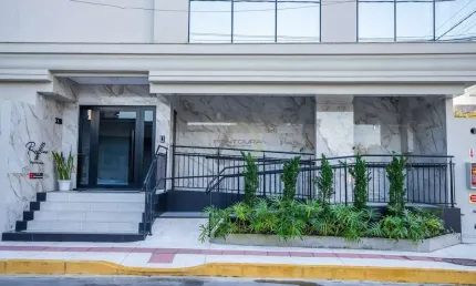 Apartamento com 2 quartos à venda na Rua 312, 338, Meia Praia, Itapema por R$ 1.187.000