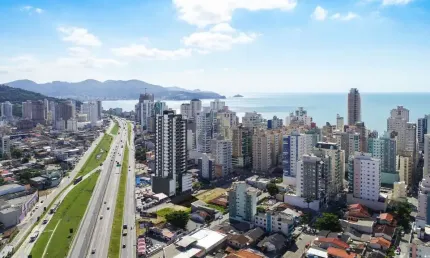 Apartamento à venda na rua 222, 338, meia praia, itapema por r$ 18.000.000