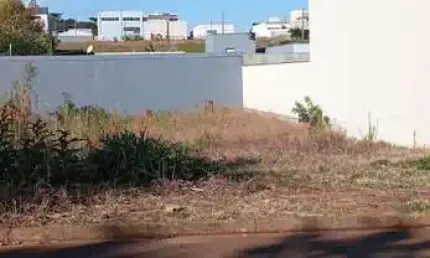 Terreno à venda na Rua Orestes Zanini, 11, Santos Dumont, Chapecó