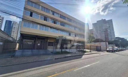 Apartamento com 3 dormitórios à venda, 97 m² por R$ 530.000,00 - Água Verde - Curitiba/PR