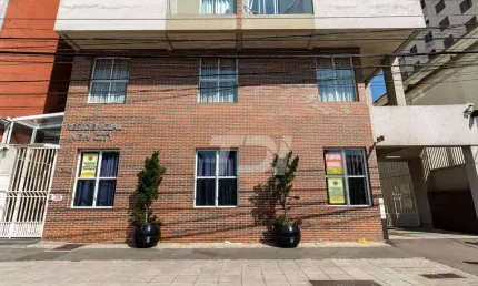 Apartamento com 2 dormitórios à venda, 42 m² por R$ 365.000,00 - Centro - Curitiba/PR