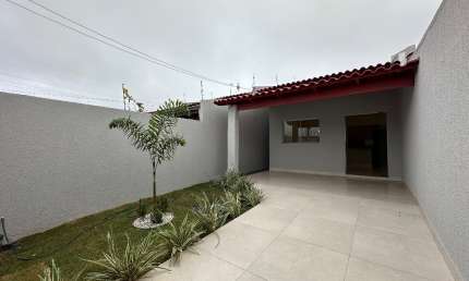 Casa para venda no Residencial Itaipu com 3 quartos sendo 1 suíte