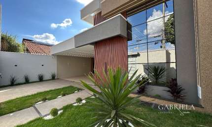 Casa para venda no Jardim Europa com 3 suítes e escritório com 400 metros