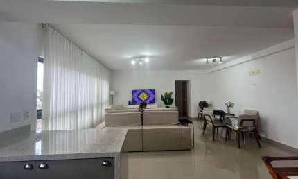 Apartamento à venda 3 Suítes em frente ao Parque Areião!