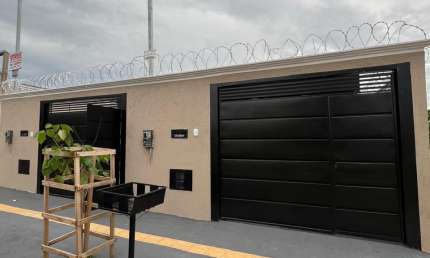 Casa Moderna com 2 quartos com suíte - completa para morar
