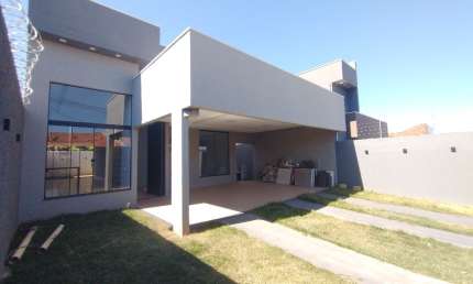 Casa 3 quartos sendo 3 suítes em aparecida de Goiânia.