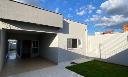 Casa com 3 quartos à venda no Cardoso, Aparecida de Goiânia 