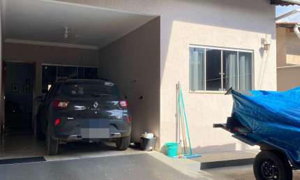 Casa com 3 quartos à venda na Rua Dona Genoveva Bernardes, Ilda, Aparecida de Goiânia