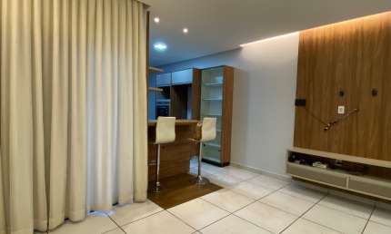 Excelente casa 2/4 c suíte no Condomínio das Esmeraldas