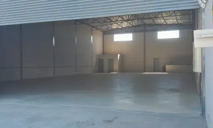 Galpão comercial  com 407m² no parque primavera em aparecida de goiânia