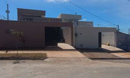 Casa com 3 quartos à venda na esidencial Gênova em Senador Canedo ao lado dos Condomínios da GO 403, próximo a Goiânia!, Residencial Gênova, Senador Canedo, 94090 m2 por R$ 310.000