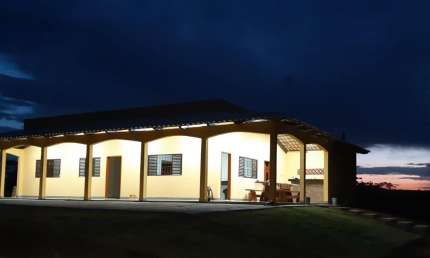Chácara / sítio com 3 quartos à venda na Avenida Pedro Ludovico Teixeira, Zona Rural, Piracanjuba