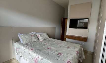 Belíssima Casa à Venda no Jardim Itapuã - Ap de Goiânia