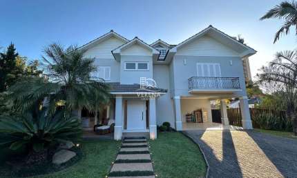 ESTILO, CONFORTO E SEGURANÇA PRÓXIMO AO COLÉGIO MAUÁ BI
