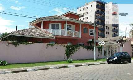 Sobrado com 3 dormitórios, 235 m² - venda por R$ 1.500.000,00 ou aluguel por R$ 5.320,30/mês - Martim de Sá - Caraguatatuba/SP