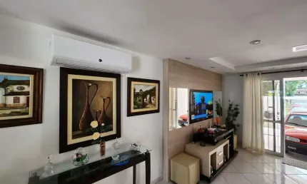 Casa com 2 quartos à venda na Rua Armando Martins Schnorrenberger, Forquilhas, São José