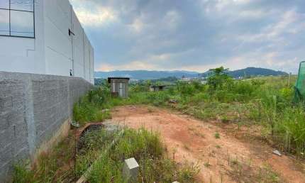 Terreno à venda no Sertão do Maruim, São José 