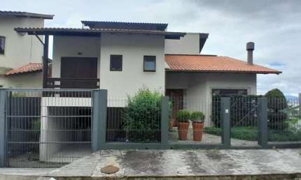 Casa com 4 quartos à venda na Rua Mário Estevão dos Santos, Ponta de Baixo, São José