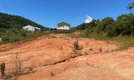 Terreno à venda no Forquilhas, São José 