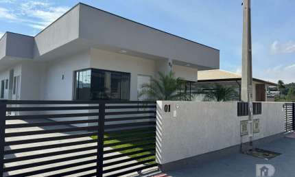 Casa com 2 quartos à venda na Rua Lídia James Huller, Forquilhas, São José