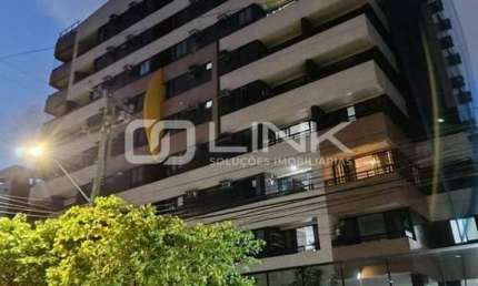 Apartamento com 2 quartos para alugar no Ponta Verde, Maceió 
