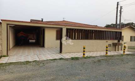 Casa com 4 quartos à venda na Travessa Do Abacateiro, 47, Sandra Regina, São Francisco do Sul