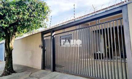 Casa com 3 quartos à venda na Rua Professor José Felício Miziara, 515, Jardim Nazareth, São José do Rio Preto