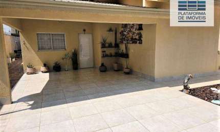 Casa com 3 dormitórios à venda, 184 m² por R$ 750.000,00 - Jardim das Mangueiras - Barra do Garças/MT