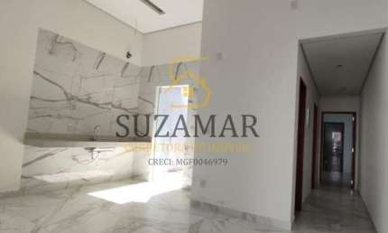 Casa para Venda em Governador Valadares, Bairro Parque Olímpico, 2 dormitórios, 1 suíte, 1 banheiro, 1 vaga