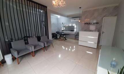 Casa para Venda em Governador Valadares, Castanheiras, 3 dormitórios, 1 suíte, 2 banheiros, 1 vaga