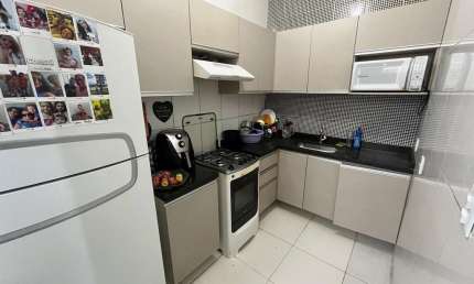 Casa para Venda em Governador Valadares, Vale do Sol II, 2 dormitórios, 1 banheiro, 1 vaga