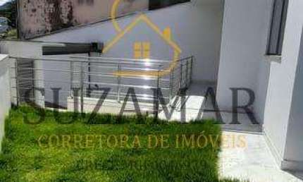 Casa 3 dormitórios para Venda em Governador Valadares, Castanheiras, 3 dormitórios, 1 suíte, 1 banheiro, 1 vaga