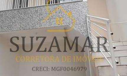 Casa para Venda em Governador Valadares, Caravelas, 2 dormitórios, 1 banheiro, 1 vaga