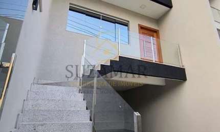 Casa para Venda em Governador Valadares, Lagoa Santa, 3 dormitórios, 1 suíte, 1 banheiro, 2 vagas