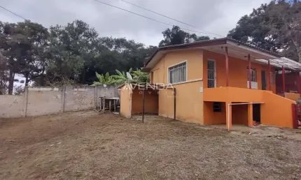 Casa com 2 quartos à venda na Travessa Roma, 88, Atuba, Colombo, 80 m2 por R$ 320.000