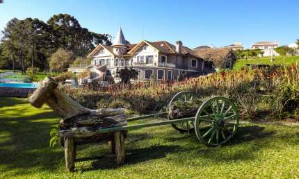 Casa com 6 quartos à venda na Estrada da Graciosa, 3700, Alphaville Graciosa, Pinhais, 972 m2 por R$ 40.000.000