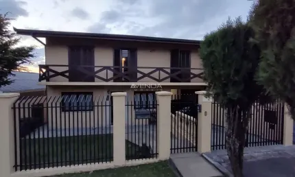 Ponto comercial à venda na Rua Percy Feliciano de Castilho, Bairro Alto, Curitiba, 230 m2 por R$ 1.050.000