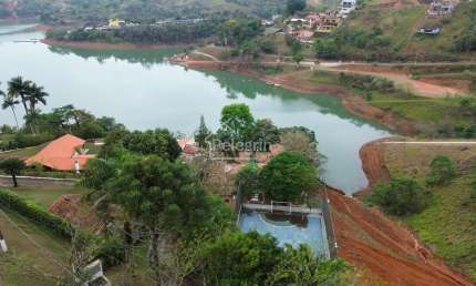 Chácara Condomínio de Alto Padrão à Venda Vista para Represa!! Igaratá - SP