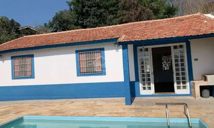 Casa com 2 dorm. 420m² área total 150m² de área construída - Vicente Nunes