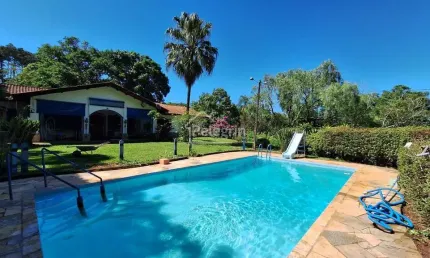 Seu refúgio dos sonhos, com espaço, conforto e natureza! 
