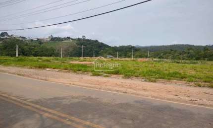 terrenos comerciais a venda no Lamismar III em Bom Jesus dos Perdões