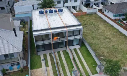 Casa para Venda em Florianópolis, Cachoeira do Bom Jesus, 2 dormitórios, 2 suítes, 3 banheiros, 2 vagas
