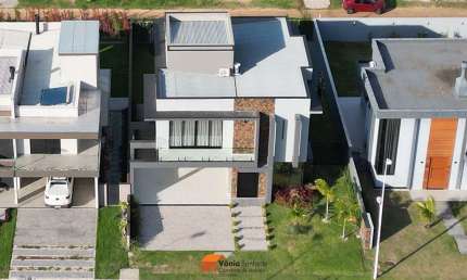 Casa para Venda em Florianópolis, São João do Rio Vermelho, 3 dormitórios, 3 suítes, 4 banheiros, 4 vagas