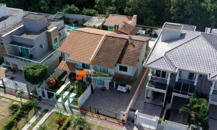 Casa para Venda em Florianópolis, Ingleses do Rio Vermelho, 3 dormitórios, 1 suíte, 3 banheiros, 2 vagas