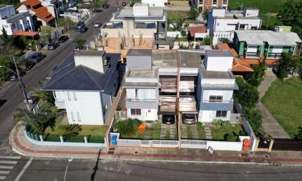 Casa para Venda em Florianópolis, São João do Rio Vermelho, 3 dormitórios, 1 suíte, 3 banheiros, 2 vagas